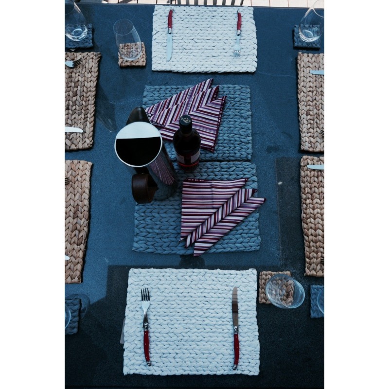 Vegan Friendly Water Hyacinth Placemat in Washed White - Set of 4
